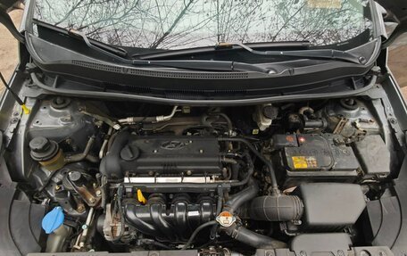 Hyundai Solaris II рестайлинг, 2015 год, 630 000 рублей, 11 фотография