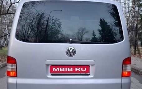 Volkswagen Caravelle T5, 2007 год, 1 720 000 рублей, 5 фотография