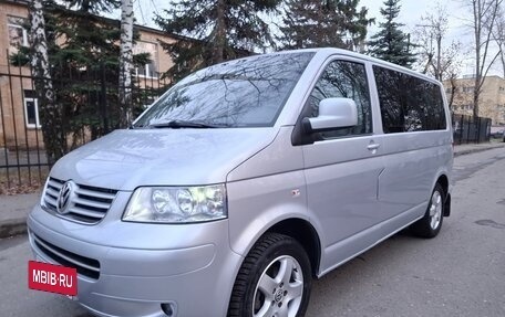 Volkswagen Caravelle T5, 2007 год, 1 720 000 рублей, 2 фотография