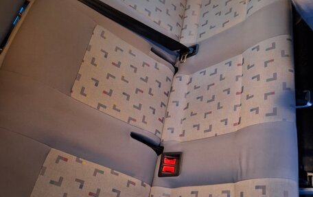 Volkswagen Caravelle T5, 2007 год, 1 720 000 рублей, 18 фотография