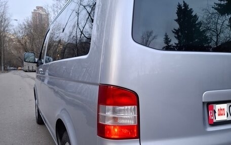 Volkswagen Caravelle T5, 2007 год, 1 720 000 рублей, 11 фотография
