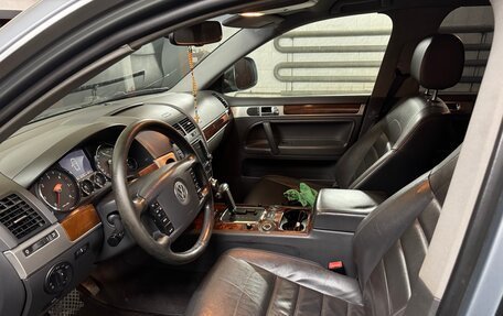 Volkswagen Touareg III, 2009 год, 1 400 000 рублей, 10 фотография