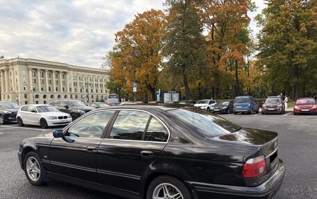 BMW 5 серия, 2002 год, 600 000 рублей, 2 фотография