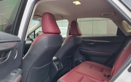 Lexus NX I, 2018 год, 2 850 000 рублей, 12 фотография