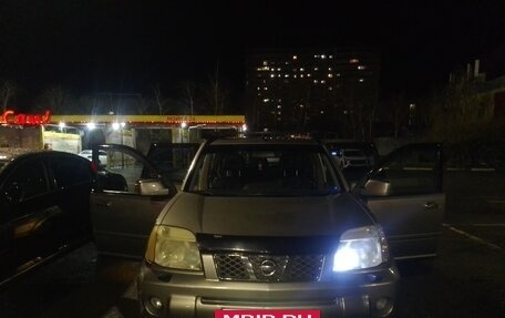 Nissan X-Trail, 2005 год, 800 000 рублей, 3 фотография