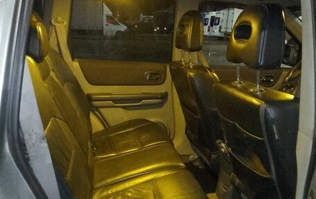 Nissan X-Trail, 2005 год, 800 000 рублей, 5 фотография