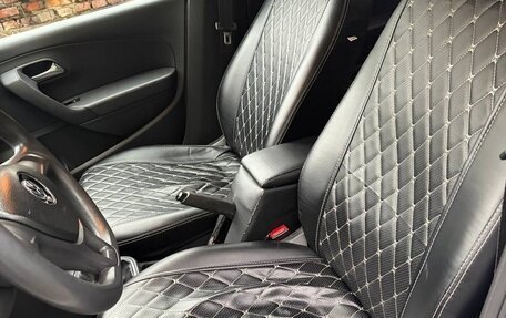 Volkswagen Polo VI (EU Market), 2017 год, 490 000 рублей, 6 фотография