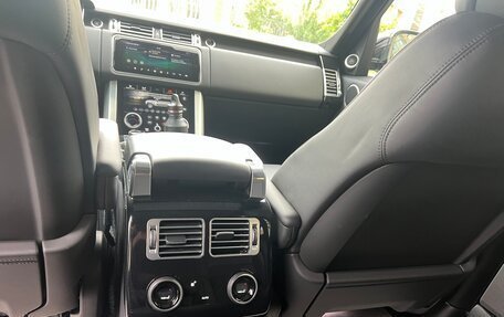 Land Rover Range Rover IV рестайлинг, 2020 год, 7 400 000 рублей, 6 фотография