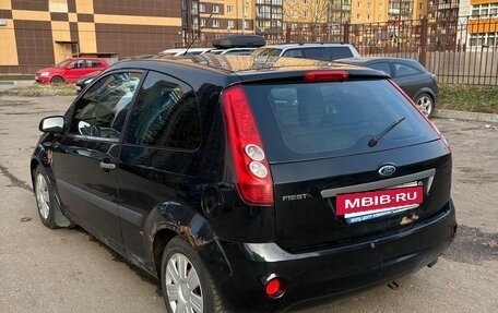 Ford Fiesta, 2006 год, 182 000 рублей, 2 фотография