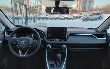Toyota RAV4, 2019 год, 3 180 000 рублей, 17 фотография