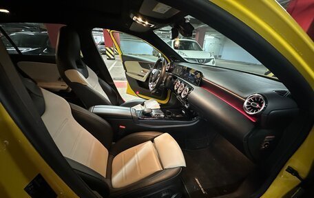 Mercedes-Benz A-Класс, 2019 год, 3 350 000 рублей, 11 фотография