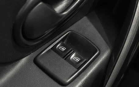 Renault Logan II, 2020 год, 699 000 рублей, 7 фотография