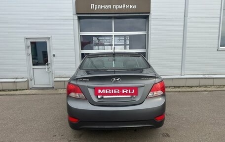 Hyundai Solaris II рестайлинг, 2012 год, 590 000 рублей, 7 фотография