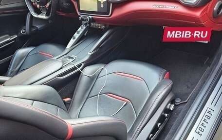 Ferrari GTC4Lusso, 2018 год, 22 000 000 рублей, 4 фотография