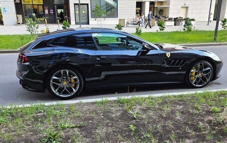 Ferrari GTC4Lusso, 2018 год, 22 000 000 рублей, 9 фотография
