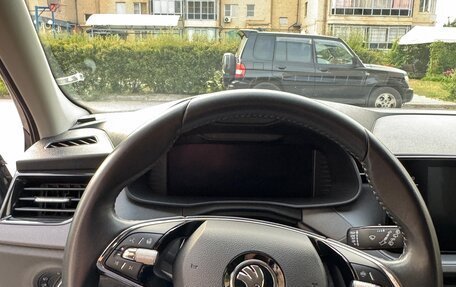 Skoda Rapid II, 2022 год, 1 799 000 рублей, 19 фотография