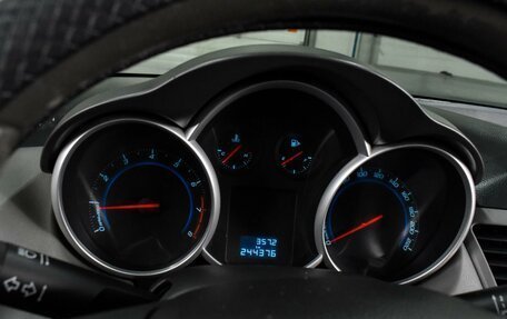 Chevrolet Cruze II, 2010 год, 698 000 рублей, 14 фотография