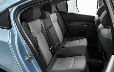 Chevrolet Cruze II, 2010 год, 698 000 рублей, 7 фотография