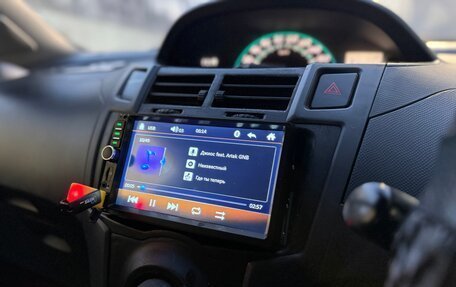 Toyota Vitz, 2007 год, 419 000 рублей, 30 фотография