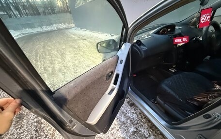 Toyota Vitz, 2007 год, 419 000 рублей, 34 фотография