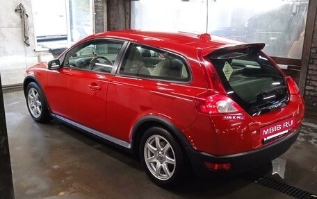 Volvo C30 I рестайлинг, 2008 год, 950 000 рублей, 3 фотография
