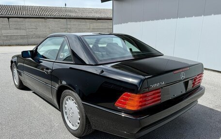 Mercedes-Benz SL-Класс, 1991 год, 8 550 000 рублей, 6 фотография