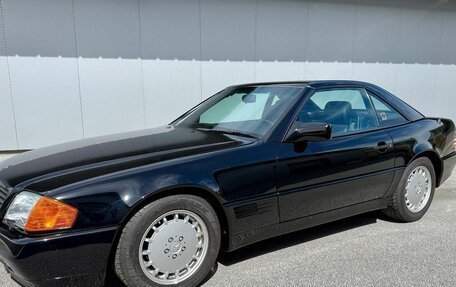 Mercedes-Benz SL-Класс, 1991 год, 8 550 000 рублей, 2 фотография