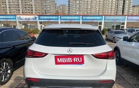 Mercedes-Benz GLA, 2021 год, 1 970 000 рублей, 3 фотография