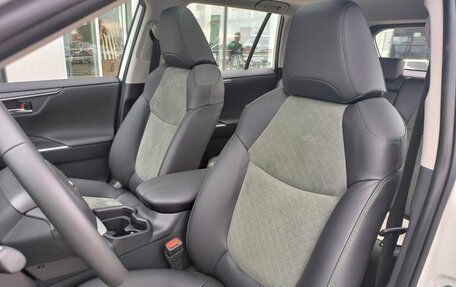 Toyota RAV4, 2025 год, 4 420 000 рублей, 27 фотография