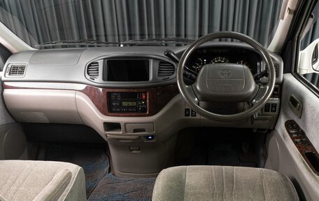 Toyota Regius, 2000 год, 999 000 рублей, 6 фотография