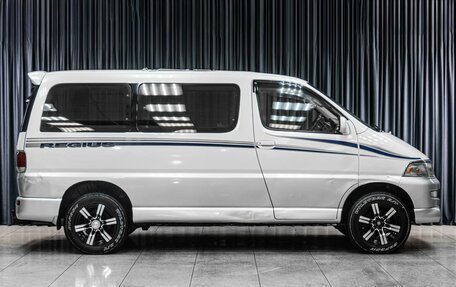 Toyota Regius, 2000 год, 999 000 рублей, 5 фотография