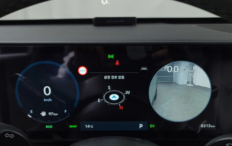 Hyundai Kona, 2023 год, 2 960 000 рублей, 10 фотография