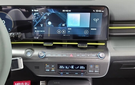 Hyundai Kona, 2023 год, 2 960 000 рублей, 9 фотография