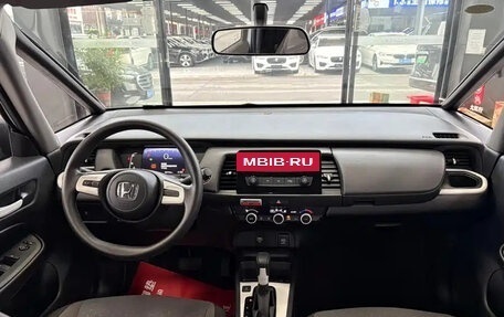 Honda Fit, 2022 год, 1 300 000 рублей, 10 фотография