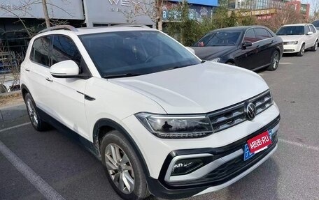 Volkswagen T-Cross I, 2022 год, 1 800 000 рублей, 3 фотография