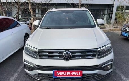 Volkswagen T-Cross I, 2022 год, 1 800 000 рублей, 2 фотография
