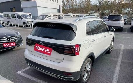 Volkswagen T-Cross I, 2022 год, 1 800 000 рублей, 4 фотография