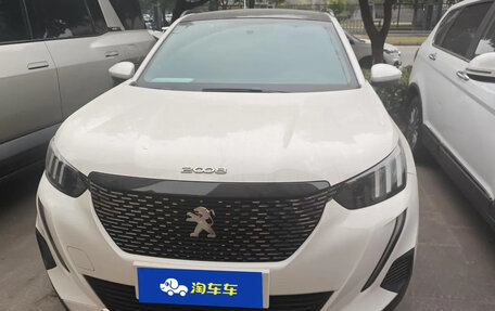 Peugeot 2008 II, 2023 год, 1 190 000 рублей, 2 фотография