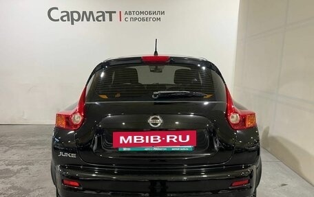 Nissan Juke II, 2011 год, 900 000 рублей, 6 фотография