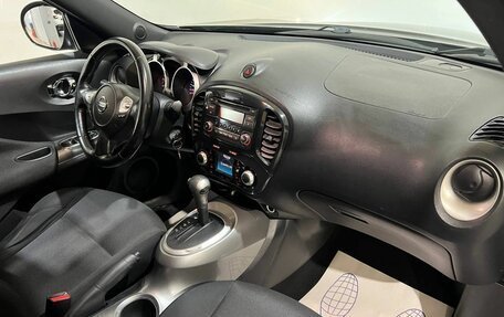 Nissan Juke II, 2011 год, 900 000 рублей, 11 фотография