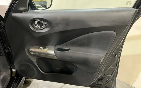 Nissan Juke II, 2011 год, 900 000 рублей, 28 фотография