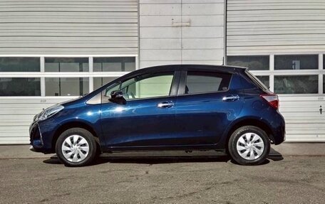 Toyota Vitz, 2018 год, 890 003 рублей, 7 фотография