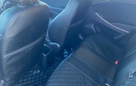 Hyundai Solaris II рестайлинг, 2015 год, 660 000 рублей, 9 фотография