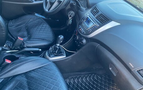 Hyundai Solaris II рестайлинг, 2015 год, 660 000 рублей, 10 фотография