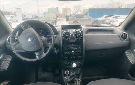 Renault Duster I рестайлинг, 2018 год, 1 100 000 рублей, 6 фотография