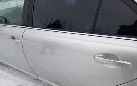 Toyota Avensis III рестайлинг, 2006 год, 500 000 рублей, 13 фотография