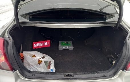 Toyota Avensis III рестайлинг, 2006 год, 500 000 рублей, 11 фотография