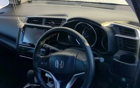 Honda Fit III, 2013 год, 1 250 000 рублей, 2 фотография