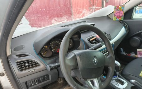 Renault Megane III, 2010 год, 450 000 рублей, 5 фотография