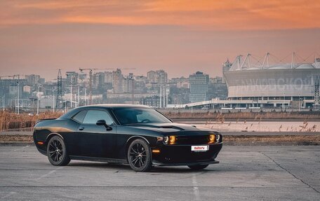 Dodge Challenger III рестайлинг 2, 2018 год, 3 200 000 рублей, 8 фотография